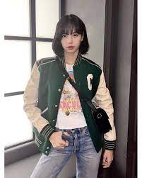 Blinks have been eagerly anticipating lisa's solo debut, and it looks like their wait may be coming to an end soon!. Global Blackpink On Twitter Ig Lisa Lalalalisa M Instagram Update Blackpink Blackpink