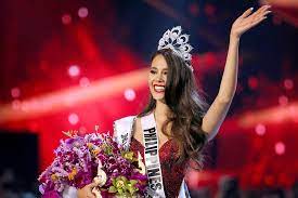Miss philippines catriona gray waves after being crowned miss universe during the final round of the miss universe pageant in bangkok, thailand, on sun., dec. Miss Universe 2018 Kommt Von Den Philippinen News Orf At