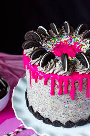 A cost effective halloween birthday cake featuring the hero of tim burton's the nightmare before christmas. Birthday Cake Oreo Cake Recipe Queenslee Appetit