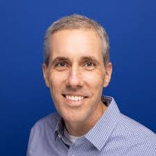 Michael Struening's Instagram, Twitter & Facebook