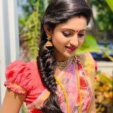 Tamil serial actress , telugu tv serial heroines hot saree pics.famous channels vijay tv serial actress, sun tv serial actress , zee tamil sujitha tamil serial actress also known in some tamil and malayalam movies. Ayesha Serial Actress Biography Age Husband Photos Contact Detail