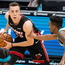 May 11, 2021 · miami heat sharpshooter and former michigan wing duncan robinson appears to be set for a serious raise when nba free agency tips off in the summer. Wyvqj4err9c Um