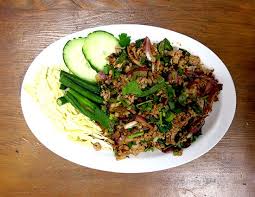 Larb Gai Recipe Goop Recettes De Cuisine Thai Recettes De Cuisine Idee Recette
