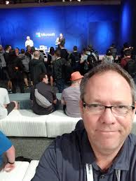 Daniel Stubbs (@creedolarue)