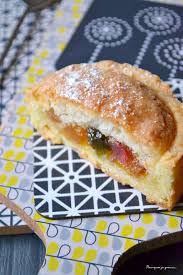 Le Nougat De Tours Nougat De Tours Alimentation Tartelettes Aux Fruits