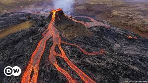 Volcanic activity has somewhat decreased in the reykjanes peninsula in iceland, southwest of the capital reykjavík, where a volcano erupted friday night, the the icelandic meteorological office. Erupting Icelandic Volcano Becomes Tourist Hot Spot Dw News Latest News And Breaking Stories Dw 24 03 2021