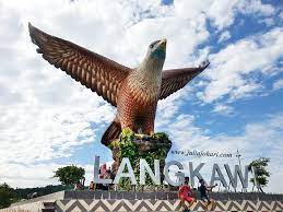 Nah, itulah tadi kumpulan gambar burung yang cantik dan mengagumkan perawakannya. Cara Terbaik Saya Bergambar Di Dataran Helang Langkawi Part 14