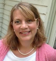 Laurie Burcham's Instagram, Twitter & Facebook