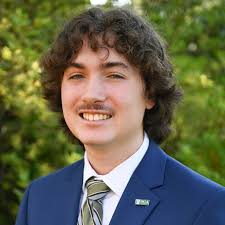 Congratulations to the newly sworn in SGA Executive members! Thank you to  @gcsupresident and @gcsupd for participating in the ceremony and to all of  our @gcsga members! In order of headshots: Serena