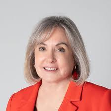 Kris Morrissey's Instagram, Twitter & Facebook