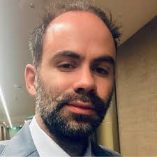 Discussion intéressante qui est partie d'un post de Charles Desneuf,  rejoins par Guillaume Faas :