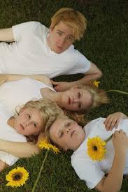 We did not find results for: Cult Classic Flowers In The Attic Gets Stage Premiere In New Orleans Arts Nola Com