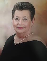 Leigh Jorgensen's Instagram, Twitter & Facebook