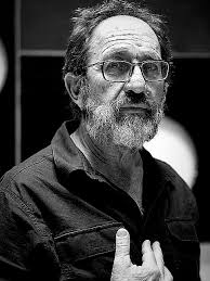 Boris Viskin en Mimesis @borisviskin @art.studio.244 “Más que hablar de la  naturaleza como paisaje, esta serie apunta a la naturaleza humana...” —  Boris Viskin En la exposición Mimesis, Boris Viskin presenta El