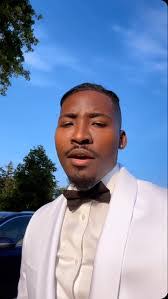 Trey Colbert's Instagram, Twitter & Facebook