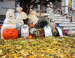 90 Cool Outdoor Halloween Decorating Ideas Creative Halloween Decorations Halloween Decorations For Kids Homemade Outdoor Halloween Decorations