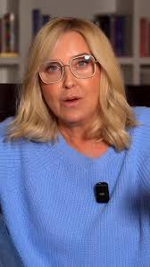 Po 19 latach powiedzieli sobie TAK! Aniu i Pawle!!! Niech miłość fruwa nad  Wami do końca świata!!! @anna.korcz.official i #pawełpigoń bądźcie  szczęśliwi i zawsze tak kolorowi!!! Suknia panny młodej  @dorotagoldpointofficial wesoła, radosna,