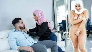 Hijab-wearing arabian mom try her son's American cock size XXX |  DaChicky.com