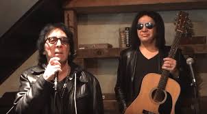 Watch Gene Simmons and Peter Criss performing together in NYC