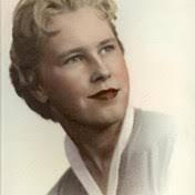 Stacy Neidlinger's Instagram, Twitter & Facebook