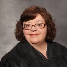 Barbara Crowder's Instagram, Twitter & Facebook