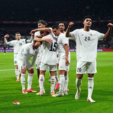 Konyaspor - Filistin maçı 90 dakika tamamlanmadan bitirildi. "Filistin  özgür olana dek maç ertelenmiştir."