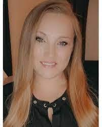 Ashley Tuten's Instagram, Twitter & Facebook