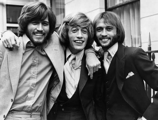 Mga resulta ng larawan para sa Bee Gees, Barry, Robin and Maurice Gibb"