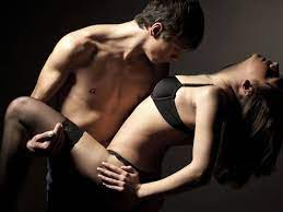 Las mejores posiciones sexuales para una penetración profunda