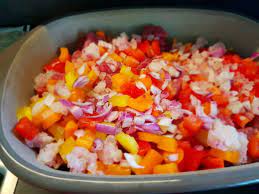 Ofengulasch Ohne Anbraten Im Ofenmeister Von Pampered Chef Rezept Gulasch Ofengulasch Gulasch Im Backofen
