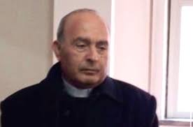 Padre Angelo festeggia 50 anni di sacerdozio. Il ricordo emozionato del suo  paese