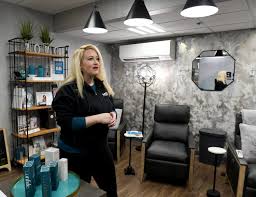 Here is the best 10 med spa franchise businesses in usa · radiance medspa · massage green spa · pure vanity · v/o med spa · kalologie 360 spa · elements massage. Mobo Opens Medical Gym Offers Health Treatments At Powerhouse Gym