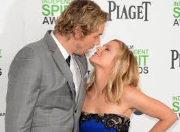 The married duo is set to host and compete in family game fight, a new nbc game show that tests brains, brawn and family bonds, the network announced. Dax Shepard Denies Report That He Cheated On Kristen Bell Toronto Com