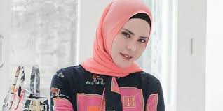 Maybe you would like to learn more about one of these? Vicky Prasetyo Kasus Lagi Sampai Ditahan Angel Lelga Tulis Pesan Panjang