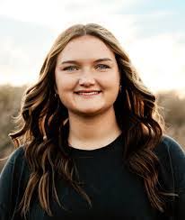 Kiera Roberts's Instagram, Twitter & Facebook