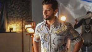 Josh schwartz, stephanie savage, sallie patrick acteurs: Dynastie Saison 3 La Saison Complete En Streaming Vf Vostfr Hd Gratuitement Voirfilm Stream Hds To