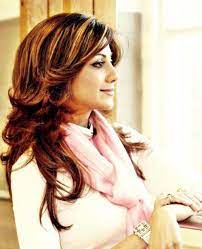 Pin By Payalita On Shilpa Shetty Beautiful Hair Hairdo Hairstyle