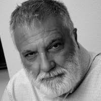 1200+ perfiles de «Dossena»