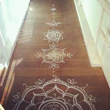 Learn how to paint a concrete floor step by steps and receive the expert tips on how to choose a concrete you should see from 3dex art: Gorgeous Yoga Studio Design Yoga Room Painted Floors