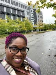 Angela Saxon's Instagram, Twitter & Facebook