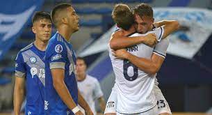 Talleres se enfrentan por la jornada 6 de copa sudamericana 2021 en el estadio george capwell de guayaquil. Rs3wofyumlqz M