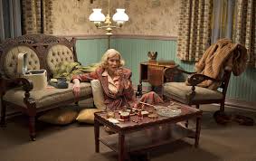 Her friends think she's wonderful, and her carol is the definition of amazing. Tour The Sets Of Carol Cate Blanchett S New Movie Architectural Digest