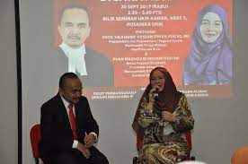 Proceedings of the 2006 conference on empirical methods in natural a hassan, h fahmy, h hassan. Bicara Alumni Dato Haji Hanif Hassan Dan Puan Masnizam Hisham Pusat Perhubungan Alumni