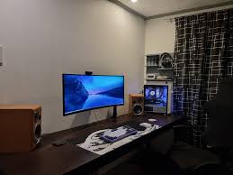 Follow Hayato Yoshiba