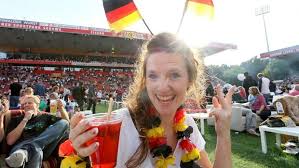 Aber wann und wie bekomme ich tickets für die europameisterschaft? Fussball Em 2024 Deutsche Wirtschaft Erwartet Wachstum