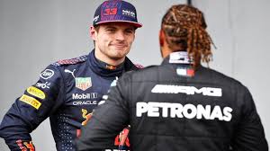 Should lewis hamilton have backed out of the corner or could max verstappen also have done more to avoid the british gp crash? F1 S Max Verstappen I Have To Believe I M The Best Bbc News