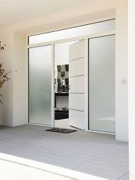 Pote D Entree En Aluminium Cotim 11 Par Zilten Http Www Zilten Com Les Portes Zilten Porte Aluminium Porte Entree Aluminium Porte Aluminium Entree Moderne