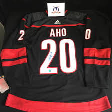 Jerome Iginla Signed Ccm Official All Star Jersey ( Aj