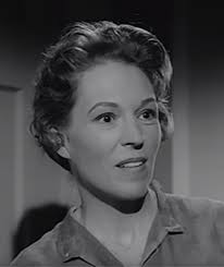 Claudia Bryar — Wikipédia