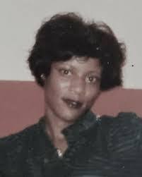 Ebonee Marshall's Instagram, Twitter & Facebook